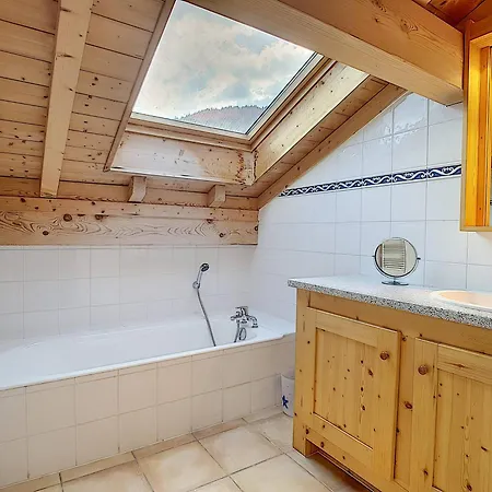 Chalet Spacieux 4 Avec Cheminee, Parking Et Wifi A - Fr-1-818-74 *